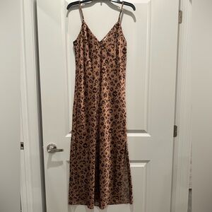 LEOPARD SLIP DRESS - A NEW DAY (TARGET) - SIZE MEDIUM - ONLY WORN TO TRY ON
